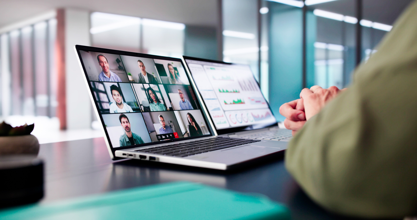Team im Video-Call während der offenen Sprechstunde